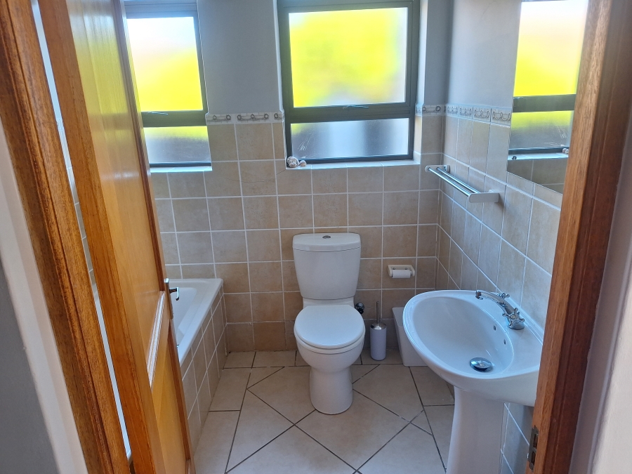 4 Bedroom Property for Sale in Santareme Eastern Cape
